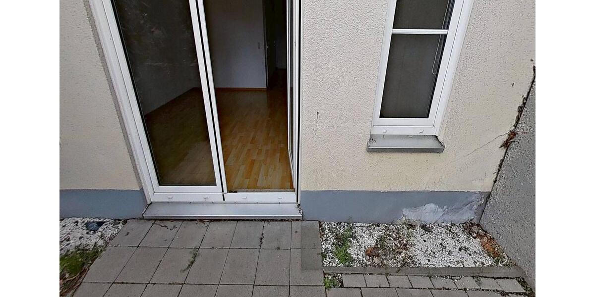Etagenwohnung Ronnenberg - 2 Zimmer, 87 m&sup2;, 870&euro; | Angebot:25869802