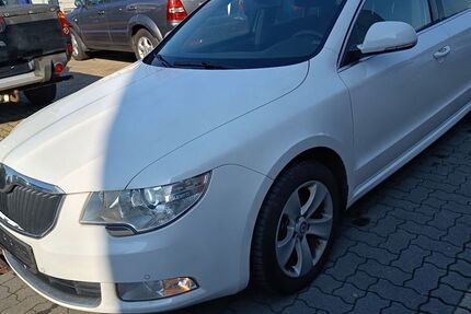 Skoda Superb 270.000 km 3.500 &euro; Hannover 30179