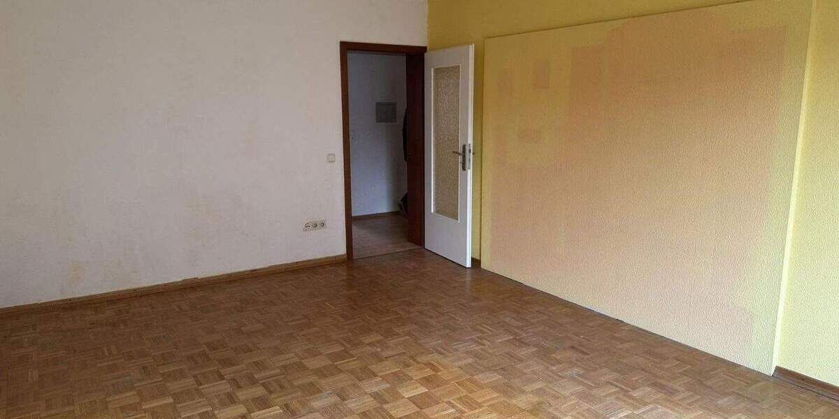 Etagenwohnung Hannover Ahlem - 4 Zimmer, 85 m&sup2;, 195.000&euro; | Angebot:25838509
