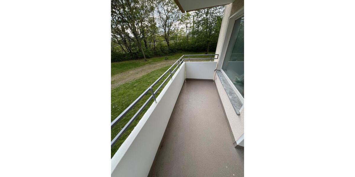 Erdgeschoßwohnung Laatzen - 3 Zimmer, 74 m&sup2;, 160.000&euro; | Angebot:27102612