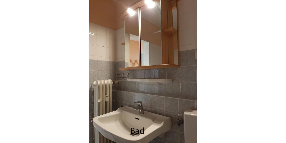 Etagenwohnung Springe - 3 Zimmer, 78 m&sup2;, 650&euro; | Angebot:25907430