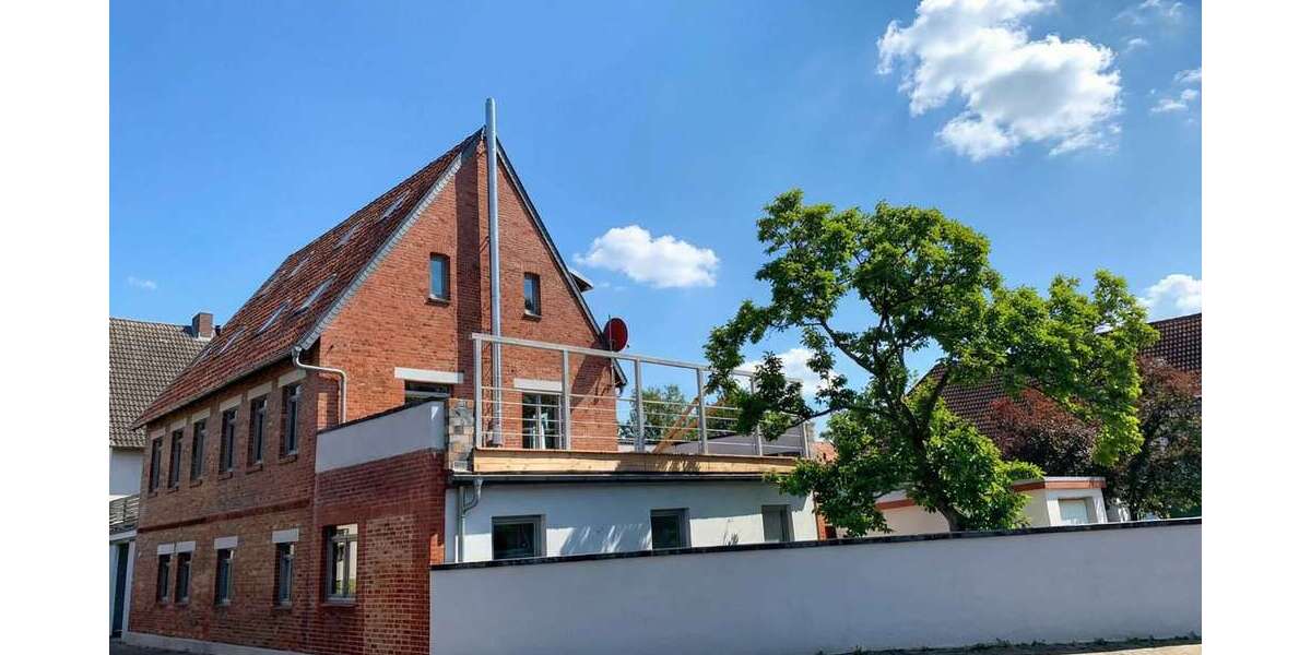 Einfamilienhaus Springe - 11 Zimmer, 263 m&sup2;, 629.000&euro; | Angebot:25353464