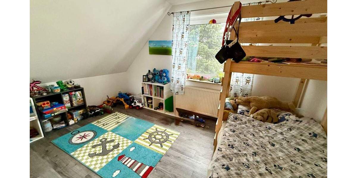 Mehrfamilienhaus, Wohnhaus Neustadt am Rübenberge Suttorf - 7 Zimmer, 180 m&sup2;, 430.000&euro; | Angebot:25699580