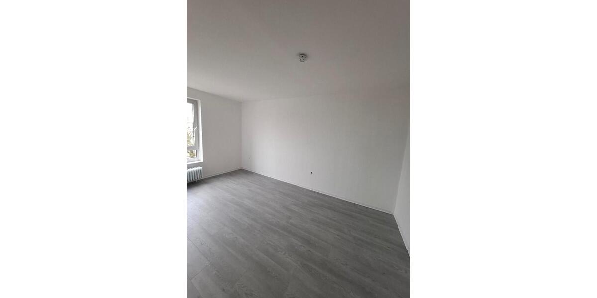 Etagenwohnung Garbsen - 3 Zimmer, 72 m&sup2;, 685&euro; | Angebot:25988179