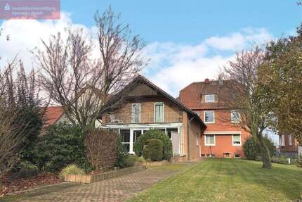 Haus Stadthagen - 11 Zimmer, 330 m&sup2;, 399.000&euro; | Angebot:24779894