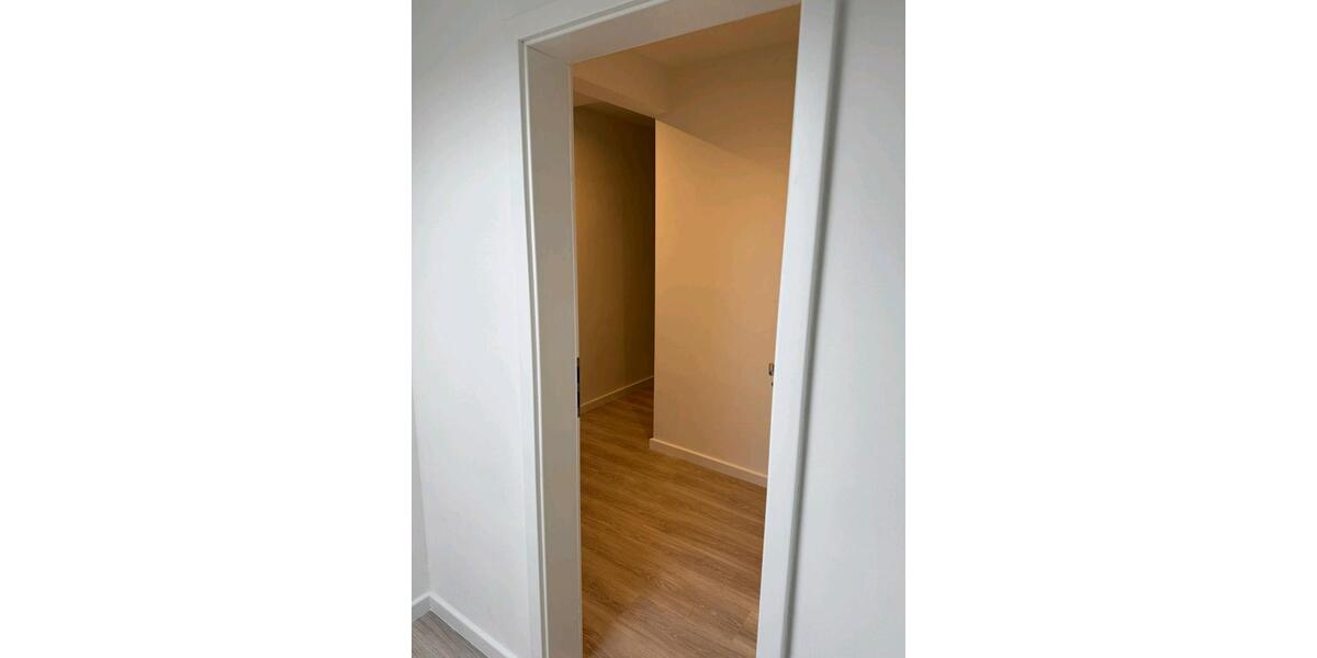 Dachgeschoßwohnung Hannover Vahrenwald-List - 2 Zimmer, 30 m&sup2;, 800&euro; | Angebot:25216419