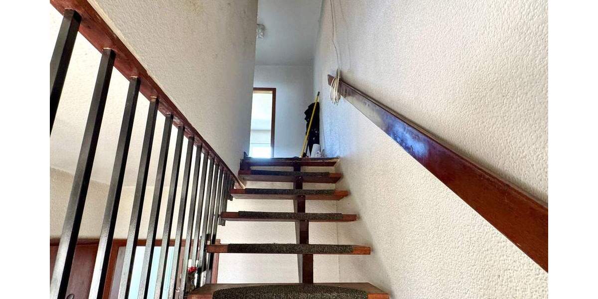 Reihenmittelhaus Hannover Limmer - 4 Zimmer, 110 m&sup2;, 329.000&euro; | Angebot:25746342