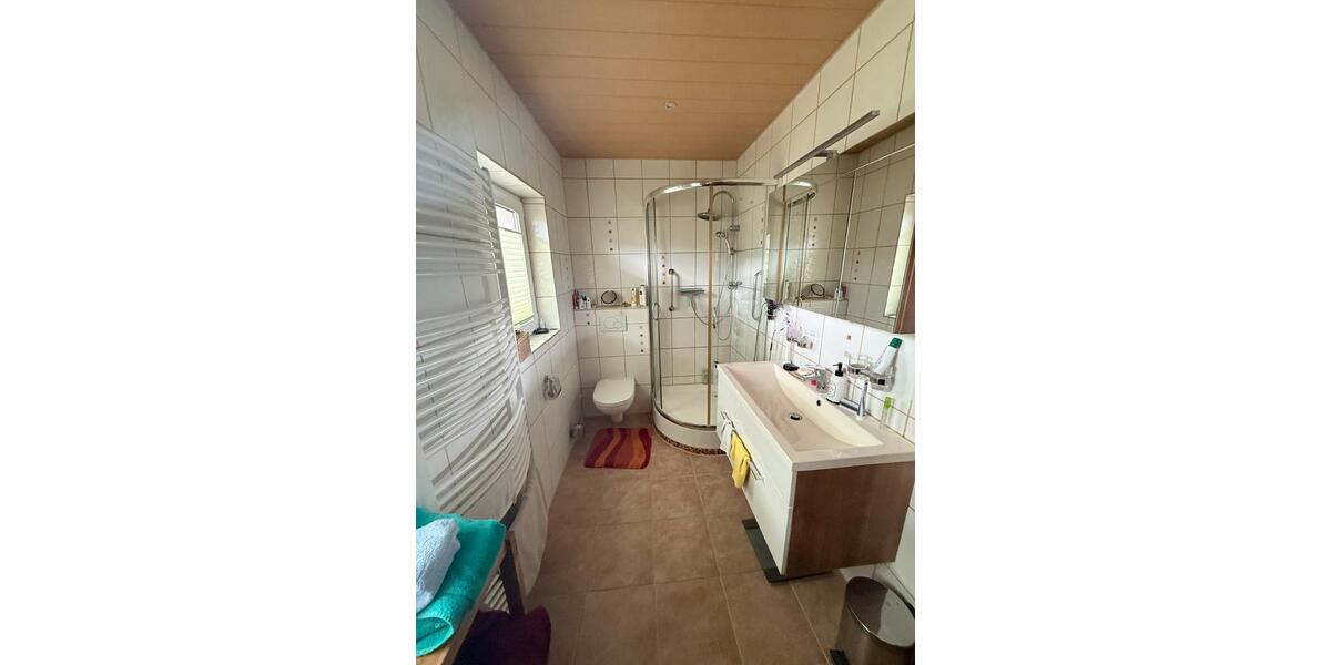 Reihenhaus Seelze - 6 Zimmer, 150 m&sup2;, 399.000&euro; | Angebot:27301359