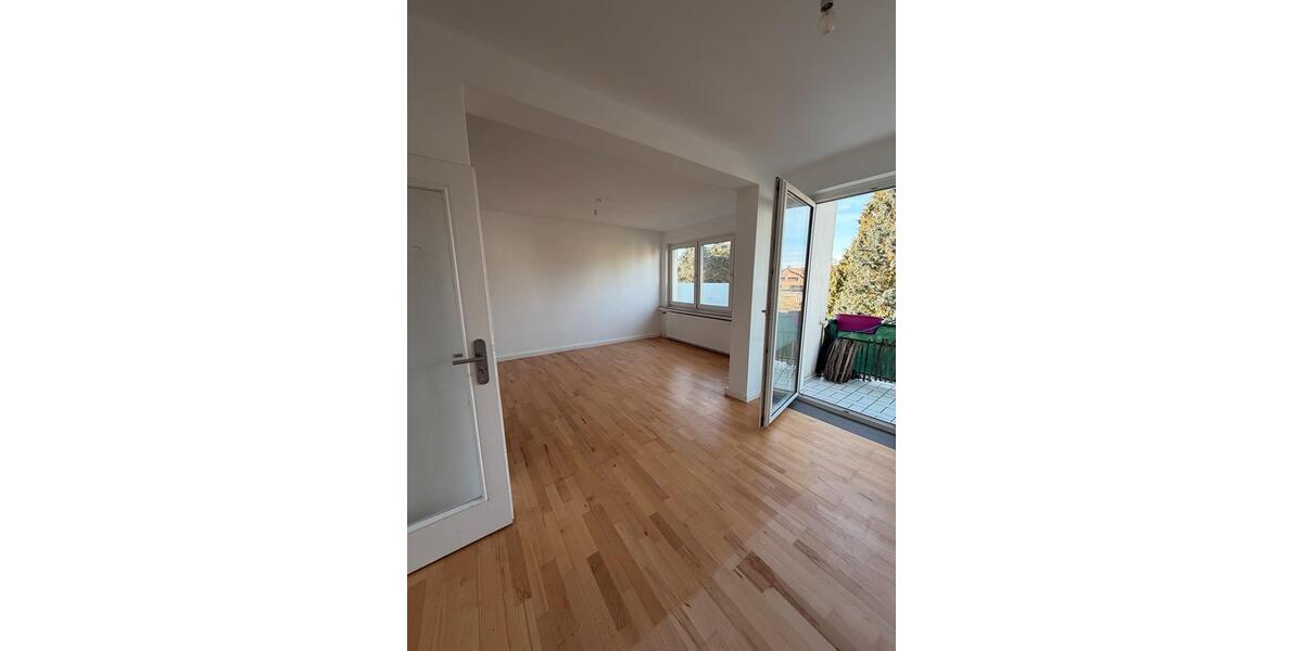 Etagenwohnung Hannover Bothfeld-Vahrenheide - 3 Zimmer, 75 m&sup2;, 850&euro; | Angebot:25232036