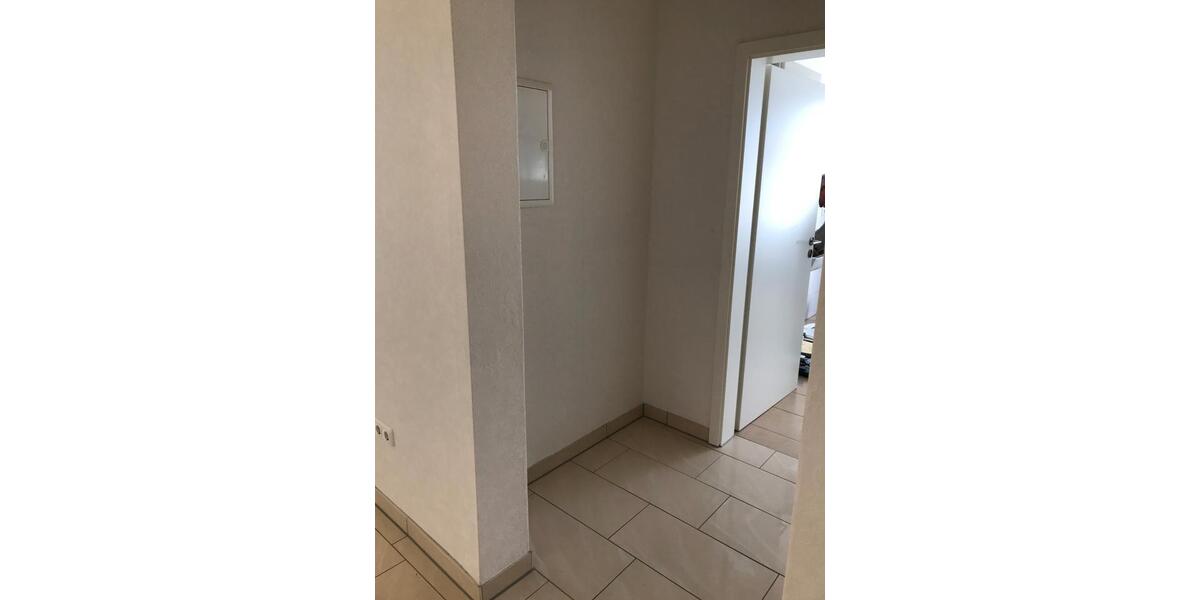 Etagenwohnung Wedemark - 2.5 Zimmer, 81 m&sup2;, 310.000&euro; | Angebot:26805075