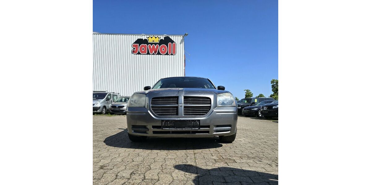 Dodge Magnum 161.000 km 1.350 &euro; Garbsen/ Hannover 30827