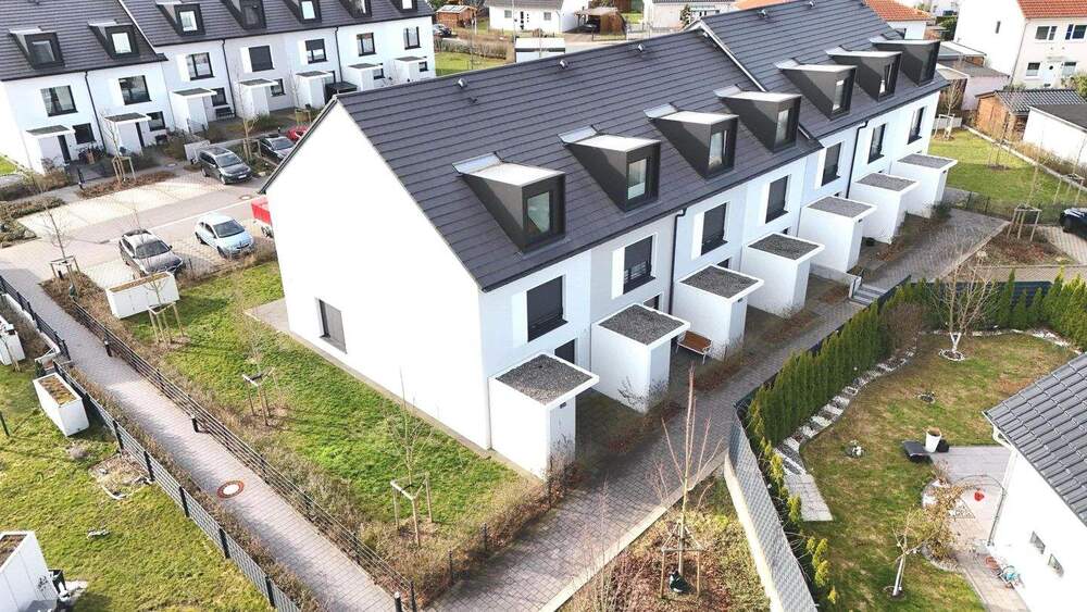 Reihenendhaus Barsinghausen - 5 Zimmer, 145 m&sup2;, 419.000&euro; | Angebot:25797685