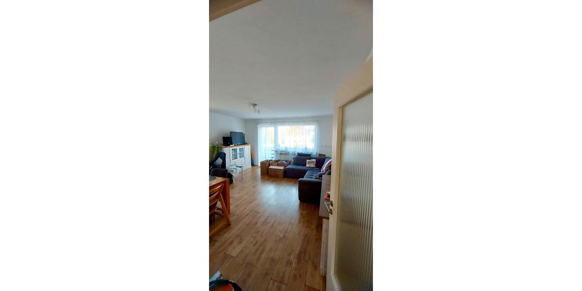 Etagenwohnung Hannover Nord - 3 Zimmer, 82 m&sup2;, 1.300&euro; | Angebot:25571878