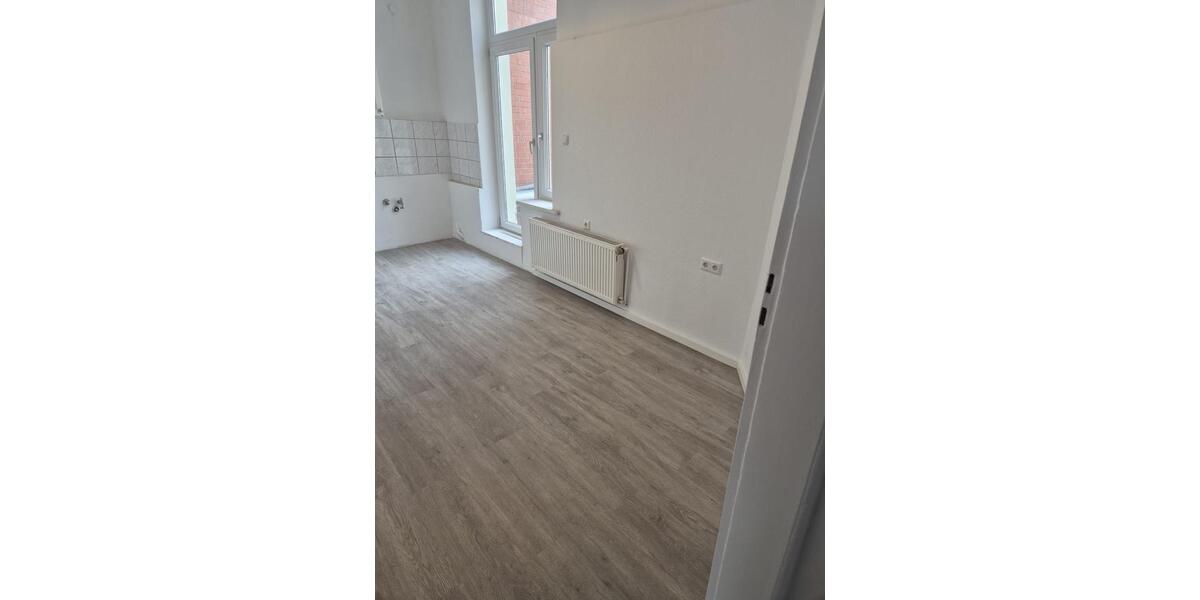 Etagenwohnung Langenhagen Brink - 3 Zimmer, 97 m&sup2;, 1.200&euro; | Angebot:25539911