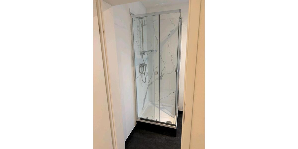 Dachgeschoßwohnung Hannover Vahrenwald-List - 2 Zimmer, 30 m&sup2;, 800&euro; | Angebot:25216419