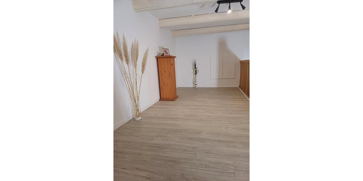 Doppelhaushälfte Lauenau - 5 Zimmer, 180 m&sup2;, 139.000&euro; | Angebot:26030550