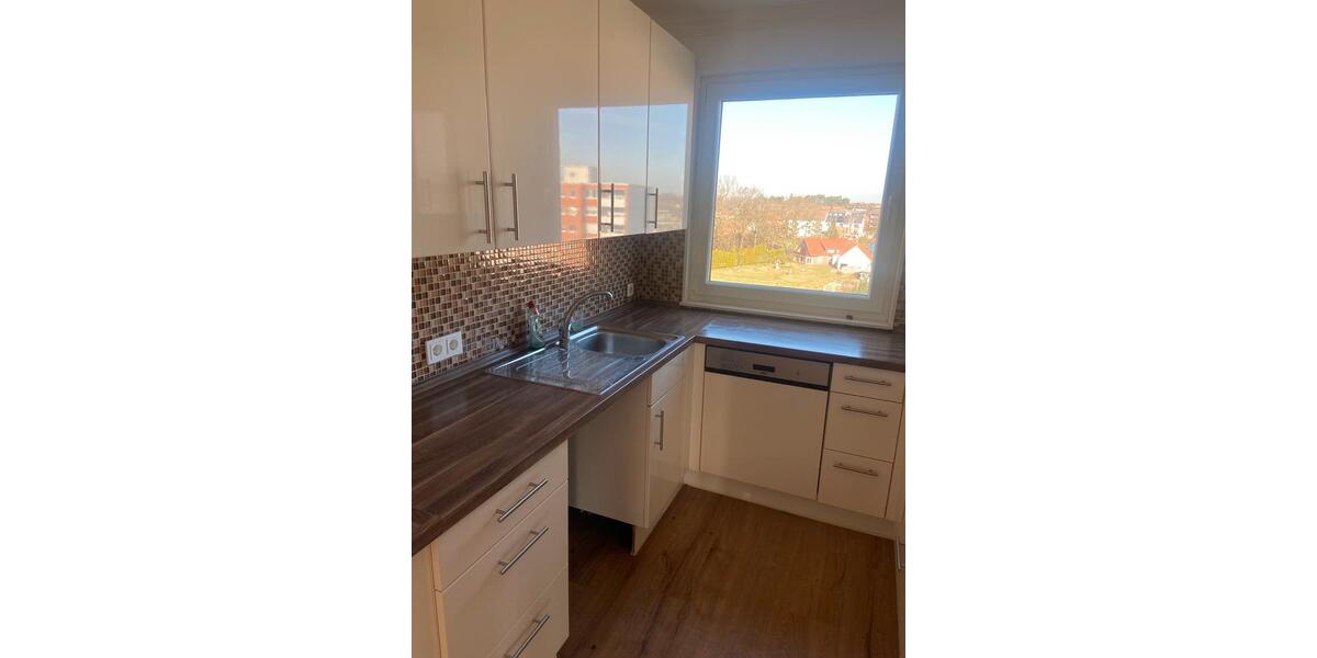 Etagenwohnung Garbsen - 4 Zimmer, 110 m&sup2;, 245.000&euro; | Angebot:25416175