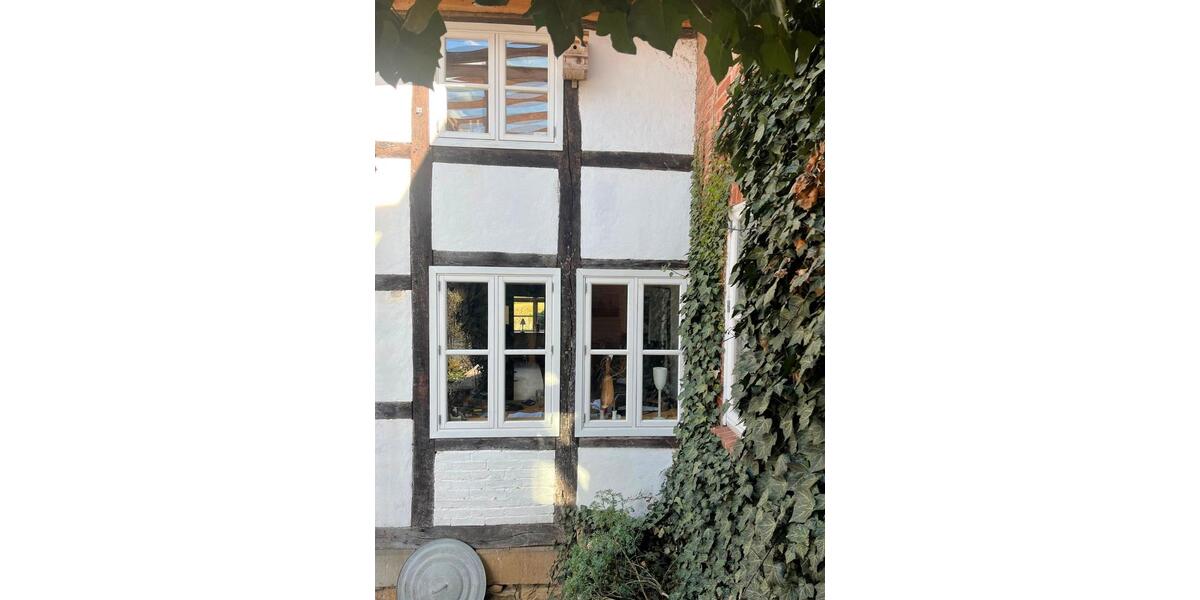 Einfamilienhaus Bad Münder am Deister - 14 Zimmer, 342 m&sup2;, 555.000&euro; | Angebot:27487060