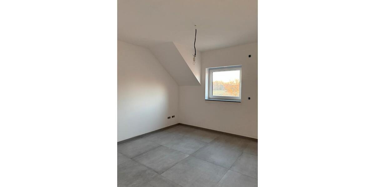 Etagenwohnung Burgdorf - 3 Zimmer, 102 m&sup2;, 1.326&euro; | Angebot:25233516