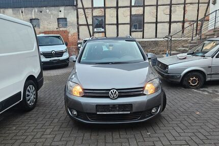 VW Golf 263.000 km 1.450 &euro; Springe 31832