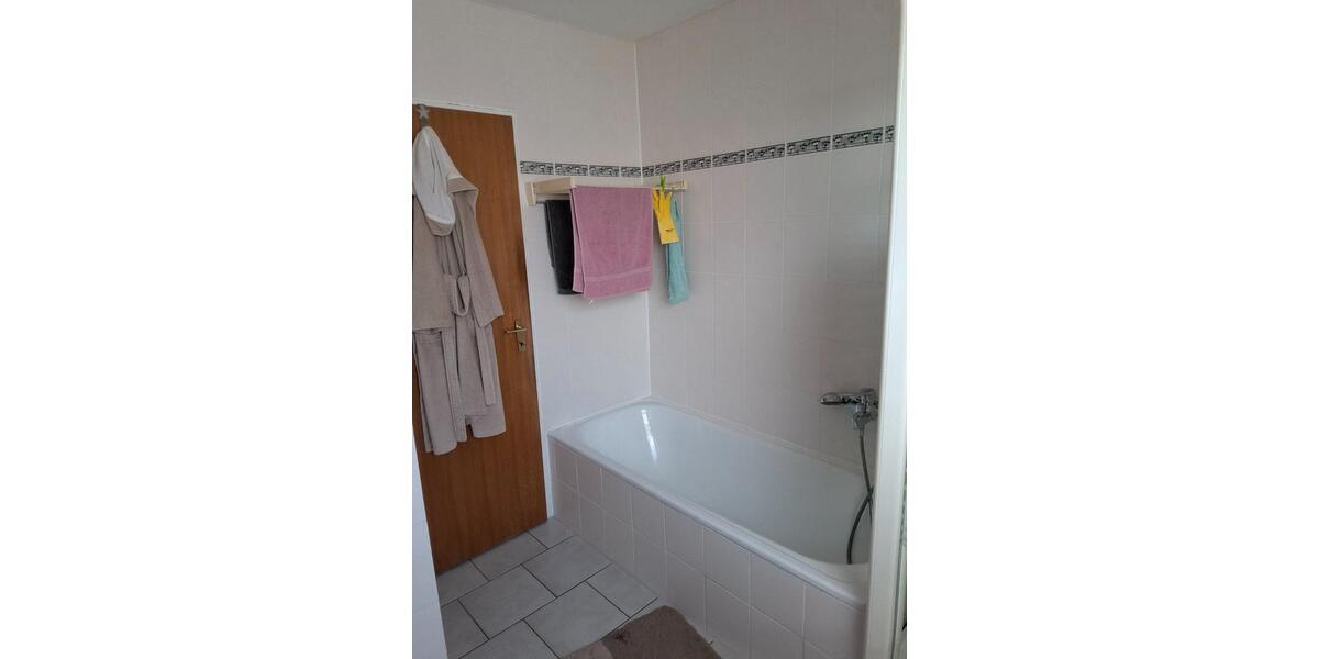 Etagenwohnung Barsinghausen - 4 Zimmer, 104 m&sup2;, 225.000&euro; | Angebot:27433062