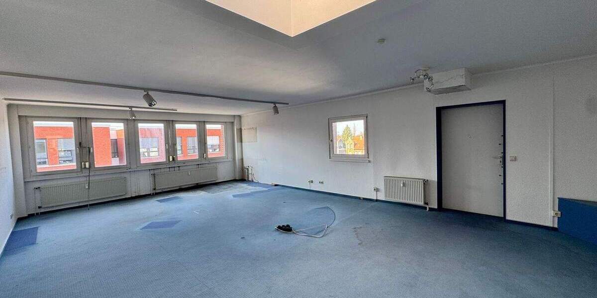 Gewerbeobjekt Neustadt am Rübenberge Neustadt - 4 Zimmer, 150 m&sup2;, 1.350&euro; | Angebot:25677441