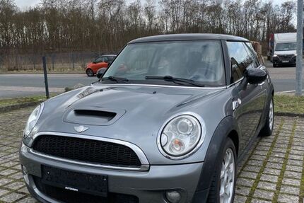 Mini Cooper S 153.000 km 6.990 &euro; Hannover 30539