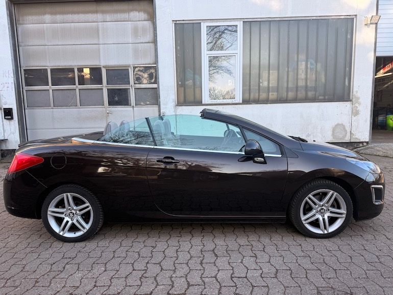 Peugeot 308 120.900 km 5.990 &euro; Langenhagen 30855