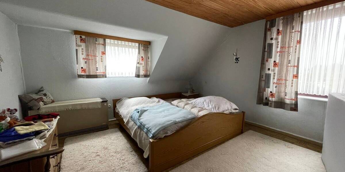 Einfamilienhaus Laatzen Laatzen-Mitte - 7 Zimmer, 130 m&sup2;, 450.000&euro; | Angebot:25727222