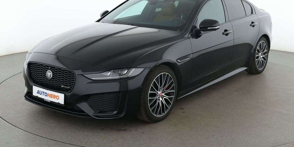 Jaguar XE 101.618 km 24.850 &euro; Laatzen 30880