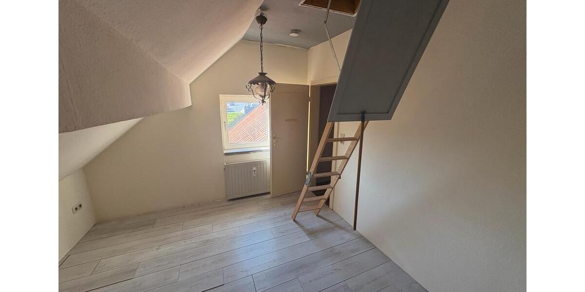Etagenwohnung Springe - 3 Zimmer, 85 m&sup2;, 795&euro; | Angebot:25237570