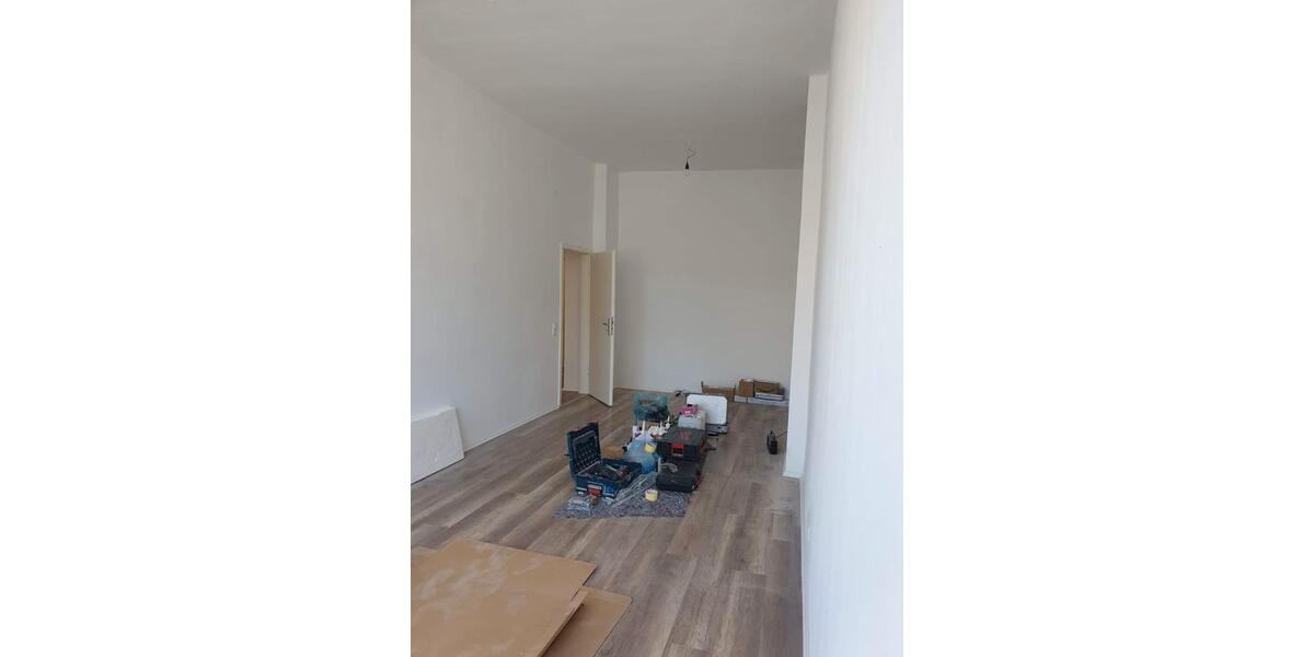 Hochparterre Hannover Mitte - 3 Zimmer, 85 m&sup2;, 250.000&euro; | Angebot:26613261