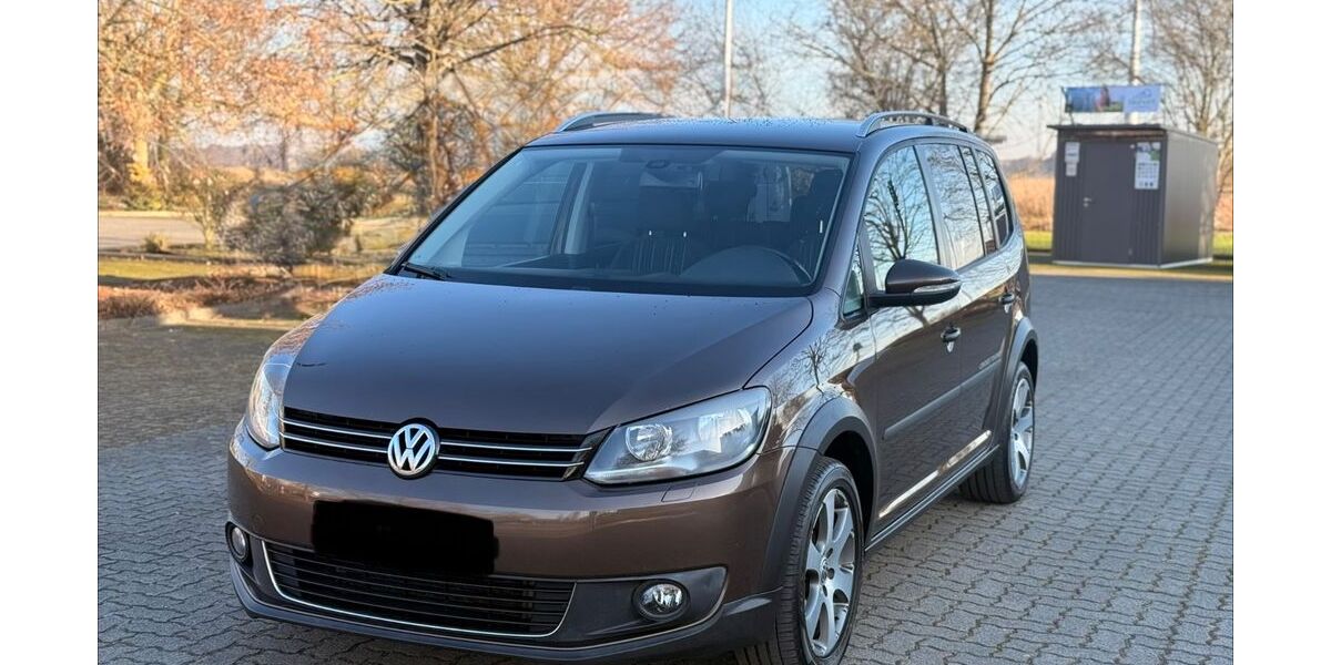 VW Touran 261.738 km 6.790 &euro; Neustadt 31535
