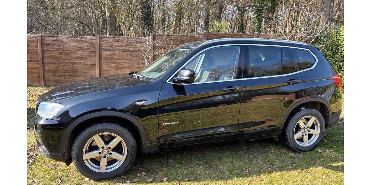 BMW X3 223.000 km 9.900 &euro; Garbsen 30823