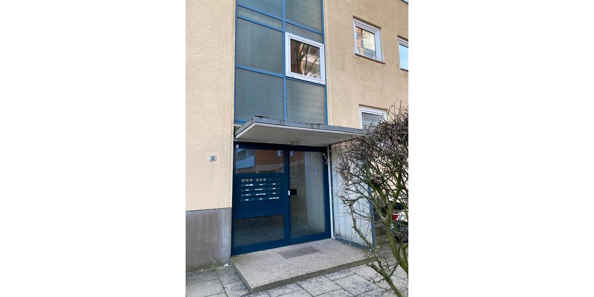 Etagenwohnung Garbsen - 1 Zimmer, 33 m&sup2;, 595&euro; | Angebot:25904837