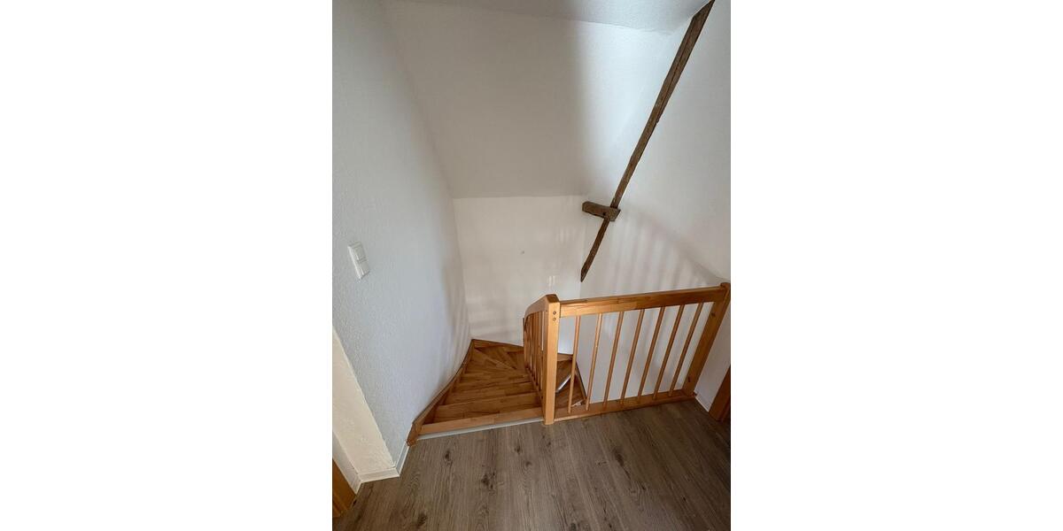 Etagenwohnung Neustadt am Rübenberge - 4 Zimmer, 140 m&sup2;, 1.200&euro; | Angebot:25831590