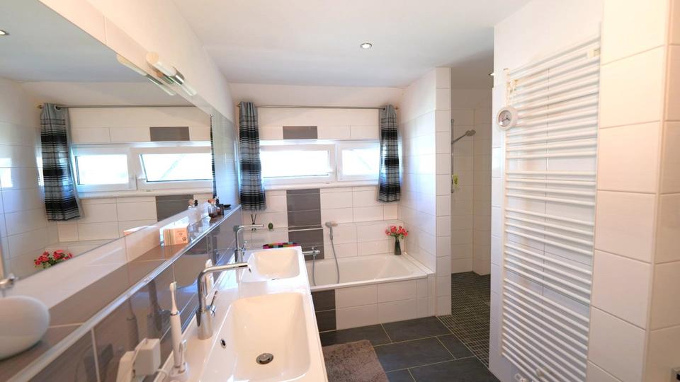 Einfamilienhaus Barsinghausen - 5 Zimmer, 268 m&sup2;, 949.000&euro; | Angebot:25552868