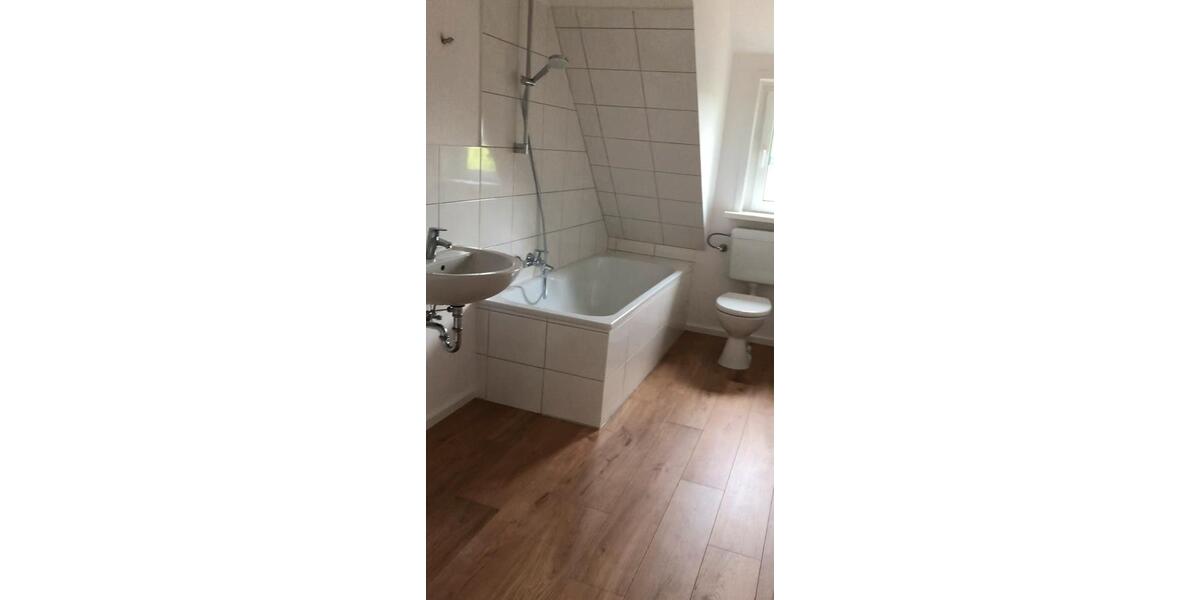 Dachgeschoßwohnung Schwarmstedt - 3 Zimmer, 66 m&sup2;, 480&euro; | Angebot:25946913