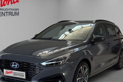 Hyundai i30 28.722 km 23.460 &euro; Laatzen 30880