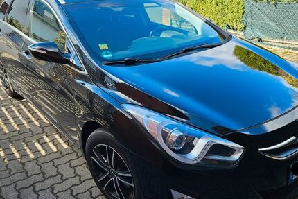 Hyundai i40 205.000 km 8.500 &euro; Lehrte Ahlten 31275