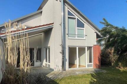 Haus Sehnde Höver - 7 Zimmer, 232 m&sup2;, 819.000&euro; | Angebot:26204836