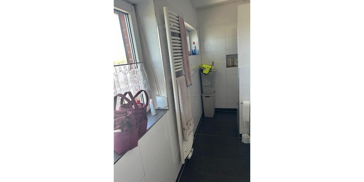 Einfamilienhaus Rodewald - 7 Zimmer, 117 m&sup2;, 1.200&euro; | Angebot:26641323