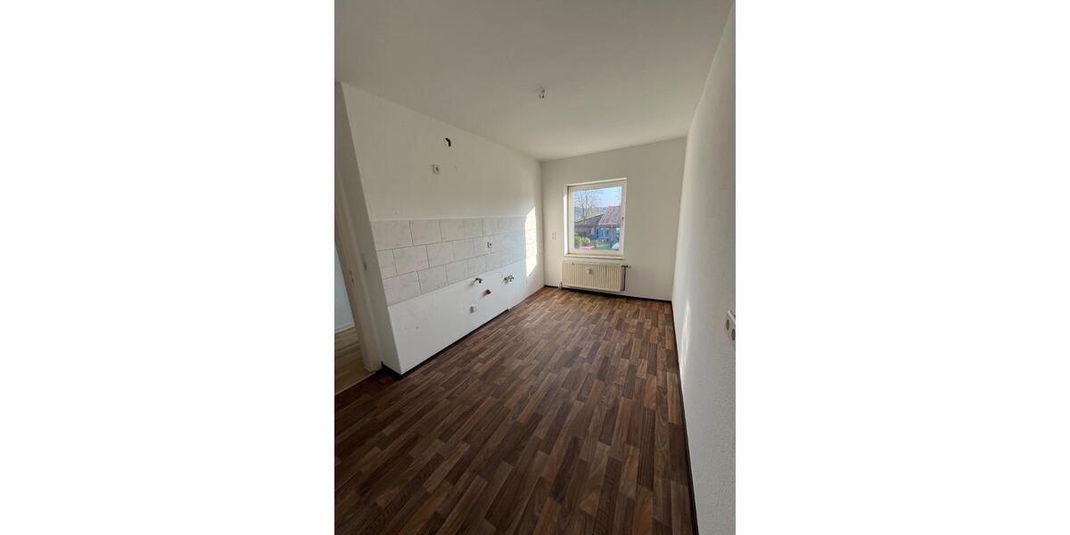 Doppelhaushälfte Stadthagen - 7 Zimmer, 170 m&sup2;, 290.000&euro; | Angebot:25382414