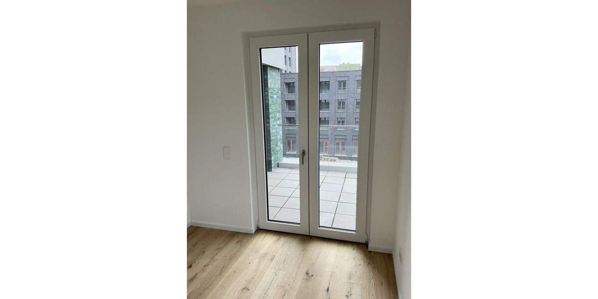 Etagenwohnung Hannover Döhren - 5 Zimmer, 140 m&sup2;, 1.990&euro; | Angebot:25677108
