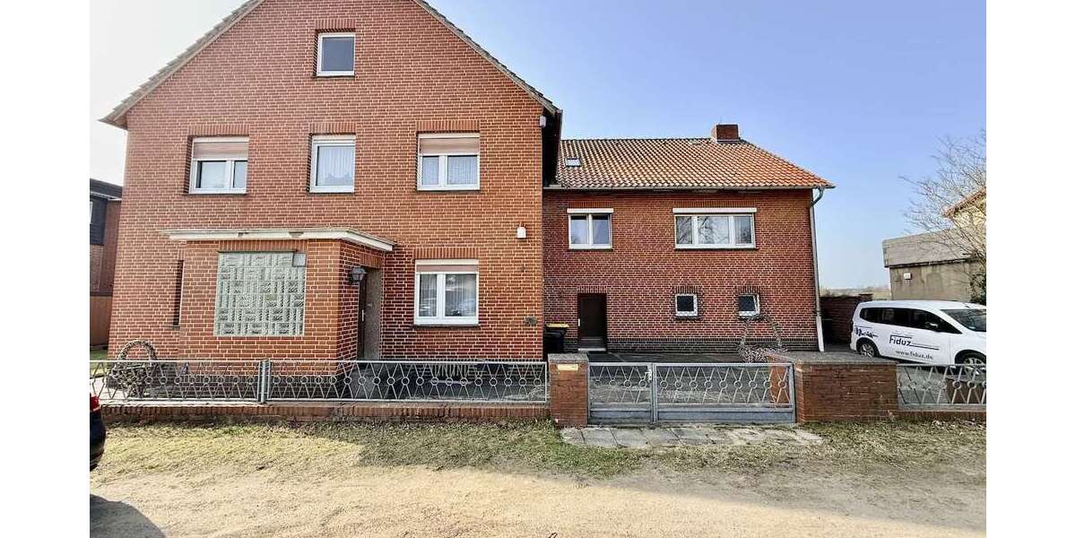 Einfamilienhaus Neustadt am Rübenberge - 12 Zimmer, 227 m&sup2;, 249.000&euro; | Angebot:26038024