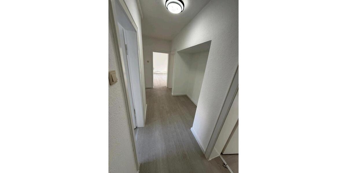 Etagenwohnung Hannover Buchholz-Kleefeld - 4 Zimmer, 100 m&sup2;, 1.600&euro; | Angebot:25962436