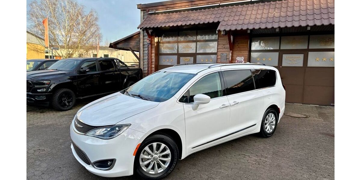 Chrysler Pacifica 79.900 km 30.900 &euro; Isernhagen 30916