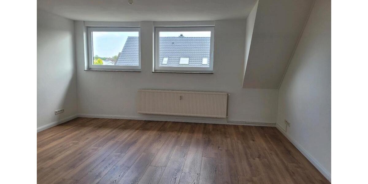 Mehrfamilienhaus, Wohnhaus Burgwedel - 6 Zimmer, 167 m&sup2;, 325.000&euro; | Angebot:25857494