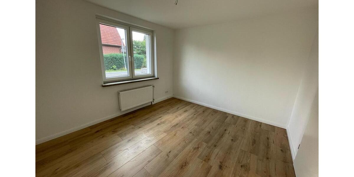 Erdgeschoßwohnung Husum - 2 Zimmer, 75 m&sup2;, 720&euro; | Angebot:25283129