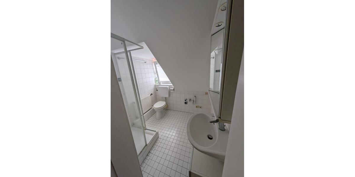 Dachgeschoßwohnung Hannover Ricklingen - 3.5 Zimmer, 55 m&sup2;, 160.000&euro; | Angebot:26931667